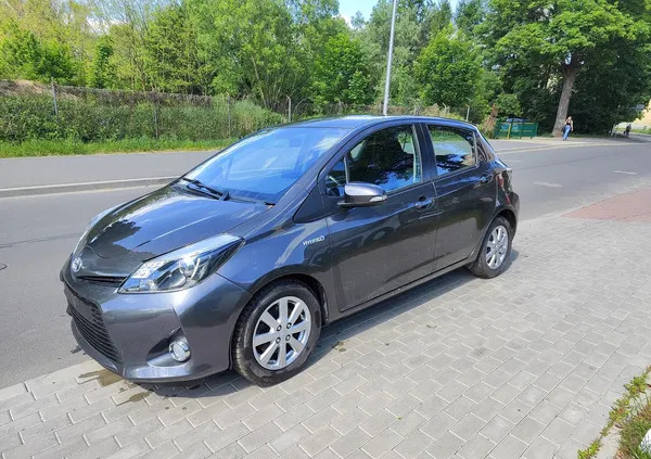 toyota yaris Toyota Yaris cena 29999 przebieg: 190000, rok produkcji 2014 z Góra